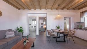 Esperanza Apartments