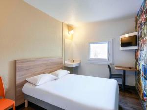 Hotels hotelF1 Paris Porte de Chatillon : photos des chambres