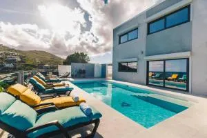 VillaVijoux,Modern, Spacious, OceanView 8 bedrooms - Dawn Beach