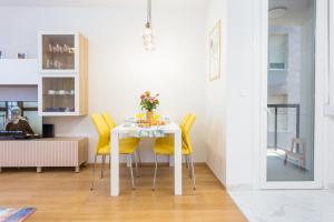 Apartments with WiFi Split - 21368