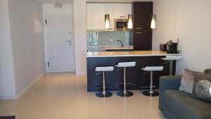 Bay View Apartments