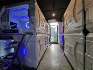 Met A Space Pod @Phrom Phong