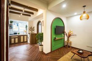 Homestay Hang Tre 5min to Bar street