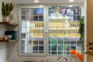 Homestay Hang Tre 5min to Bar street