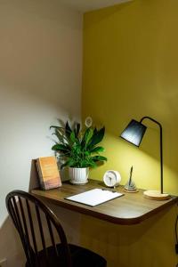 Homestay Hang Tre 5min to Bar street