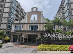 Romantic beach apartment芭堤雅水系高档酒店式公寓可做饭