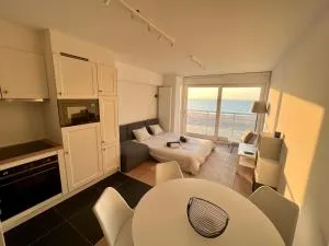 Zeedijk family apartment - Heist