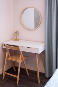 Niki Athens Suites - Cosy Suite in Monastiraki Historical Centre