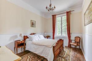 Maisons d'hotes Chateau de Pourpry : Chambre Double - Vue sur Jardin