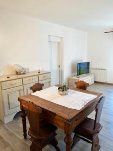 Queen Suite with Spa Bath