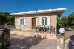 Mary's Olive Grove House by "elite" - Méson Yerakaríon