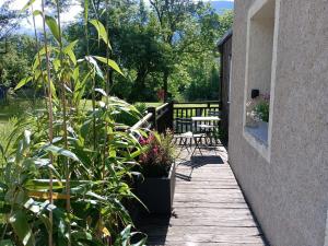 Hotels Hotel Restaurant Le Martagon : Chambre Lits Jumeaux - Vue sur Montagne