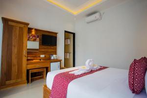 Phòng Deluxe hướng biển giường đôi (Deluxe Double Room with Sea View)