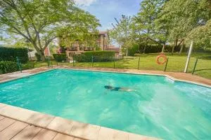 Casona los Cautivos - Oreña