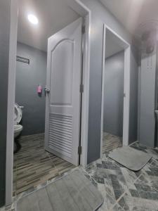 Met A Space Pod @Phrom Phong