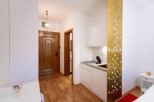 Studio 106 Apartment