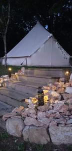 Campings Dordogne Glamping & Camping : photos des chambres