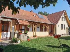 Aromaporta - Csehimindszent