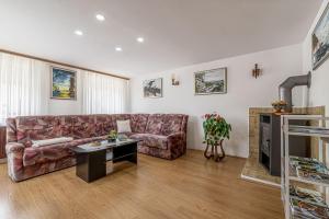 Mržek House with Sauna - Happy Rentals 