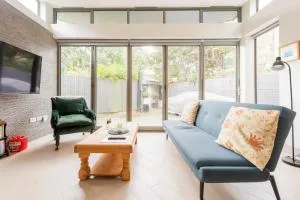 The Studio House - Crouch End - Hornsey