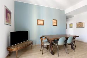 SantIsaia Apartment by Wonderful Italy