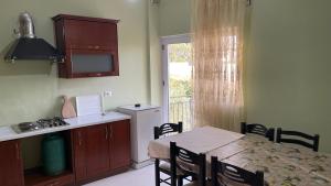 Azure Apartments by Kondo Stays