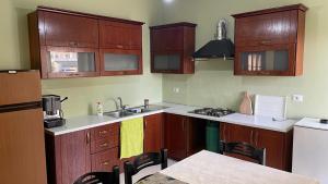 Azure Apartments by Kondo Stays