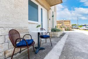 Apartment Ana -free large private parking available