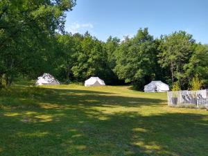 Campings Dordogne Glamping & Camping : photos des chambres