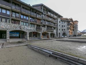 Appartement central Val dIsère, ski aux pieds, 2 chambres, Wifi - FR-1-519-31