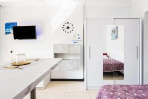 Eden Rentals Coqueto Estudio con Vistas