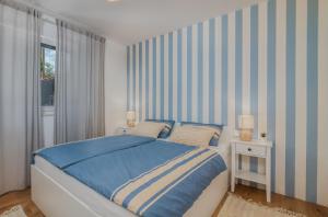 Apartments Murvica De Luxe