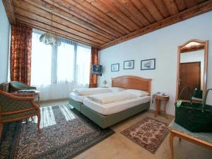 Two-Bedroom Apartment room in Gartenhotel & Weingut Pfeffel Dürnstein