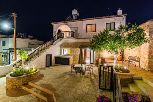 KAMARA Boutique Guest Houses by Ezoria Villas