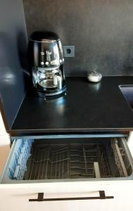 Heart of Pärnu Living - Contemporary 2 Bedroom Apartment with Balcony & Parking