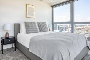 Newly development 1BR w WD Gym in Cambridge BOS-463