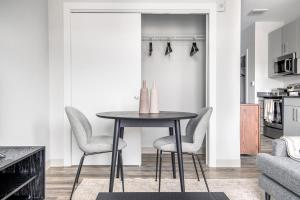 Brighton Studio w WD Gym nr T Shops BOS-320