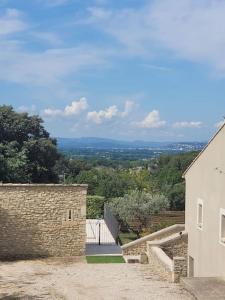 Maisons de vacances Location gite Lagnes, Luberon, Vaucluse : photos des chambres