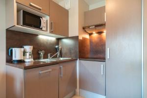 Appartements Les Thermes 406 - Appt avec piscine partagee : photos des chambres