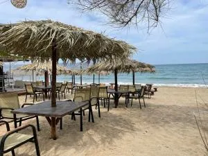 Julia's cottage - Áyios Andónios