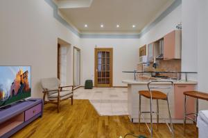 Apartments near the Golden Gate