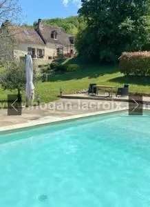 Domaine du Bonheur en Pierre avec Piscine, Proche Sarlat - Limejouls