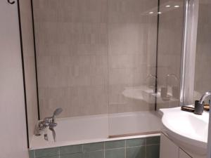 Appartements Confortable studio avec balcon a Pra-Loup - FR-1-165A-167 : photos des chambres
