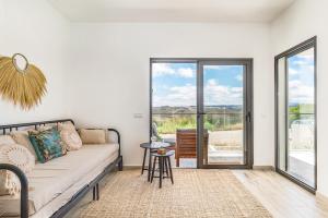 Sun Sand Surf Apartment - Brand New & Cozy Apt in Aljezur