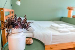 Bright Studio in the heart of Lapa - 5min walk to Metro!