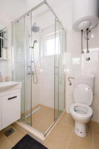 Peninsula Apartments