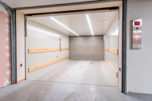 Brand new two room apartment #34 with free secure parking in the center