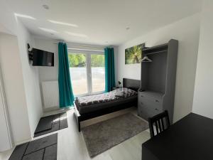 Moderne und helle 1-Zimmer-Wohnung für Feriengäste, Monteure und