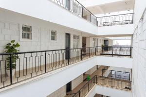 Luxe Studio and 1 bedroom Apartment