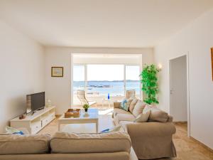 Apartment Les Dauphins-1 by Interhome